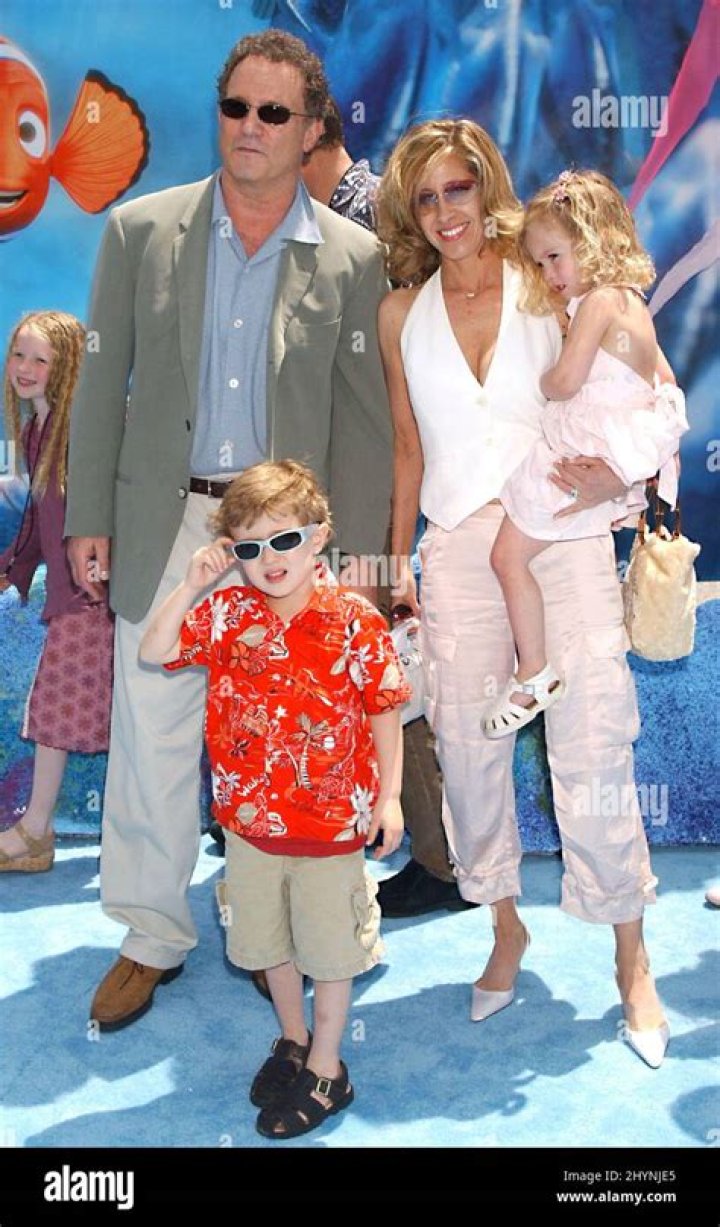 Albert Brooks Net Worth | Celebrity Net Worth