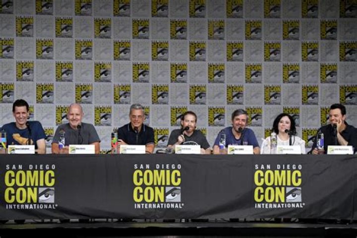 Alec Sulkin Net Worth | Celebrity Net Worth