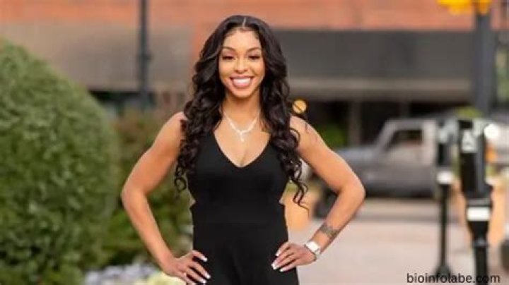 Alexis Love Net Worth | Celebrity Net Worth