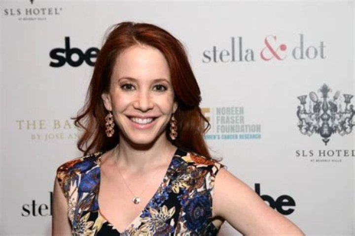 Amy Davidson Net Worth | Celebrity Net Worth