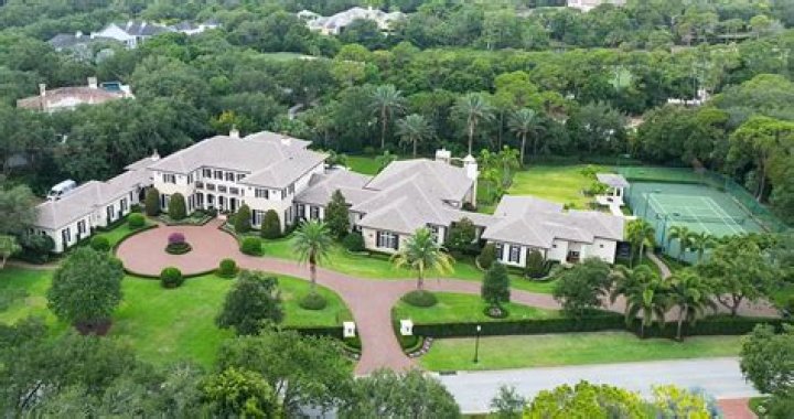 Antonio Brown Sulks Home To This $6.6 Million Florida Mansion