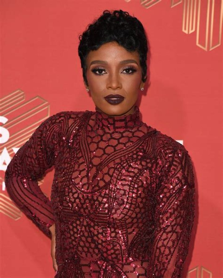 Ariane Davis Net Worth | Celebrity Net Worth