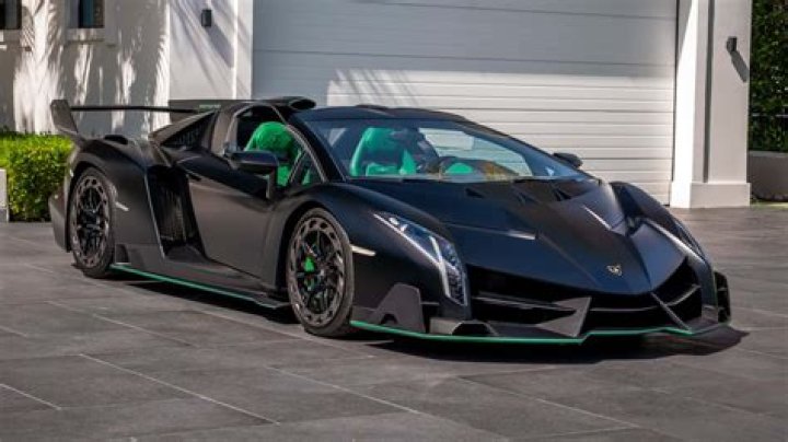 Behold! The Lamborghini Veneno Is The Most Expensive Production Road Car In History
