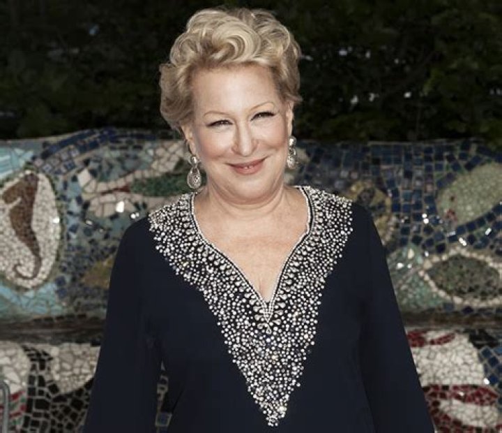 Bette Midler Net Worth | Celebrity Net Worth