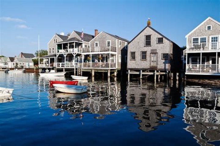 Billionaires Charles Johnson And Charles Schwab Are Feuding Over A Nantucket Clam Shack