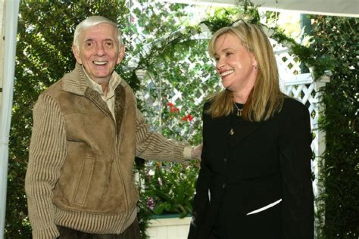 Brenda Hampton Net Worth | Celebrity Net Worth