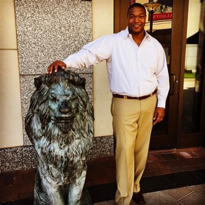 Chris Samuels Net Worth | Celebrity Net Worth