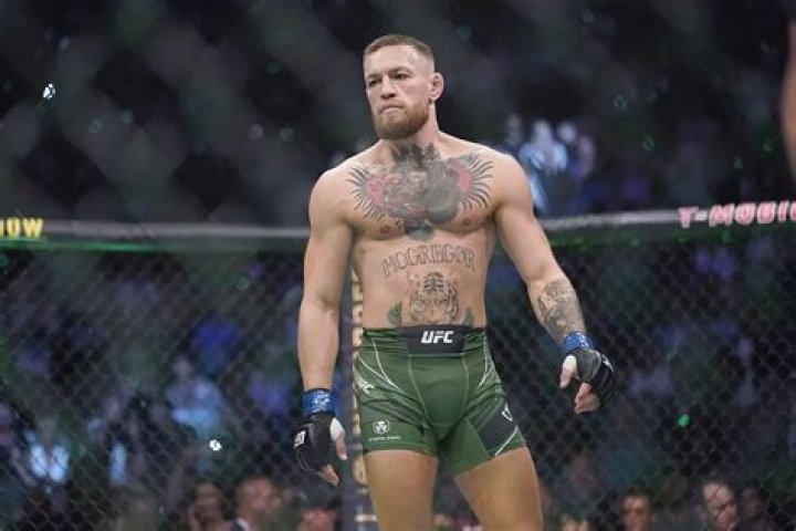 Conor McGregor To Make $50 Million Fighting Khabib - Predicts He'll Be A Billionaire In Five Years