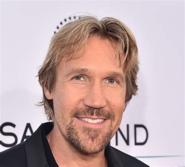 David A.R. White Net Worth