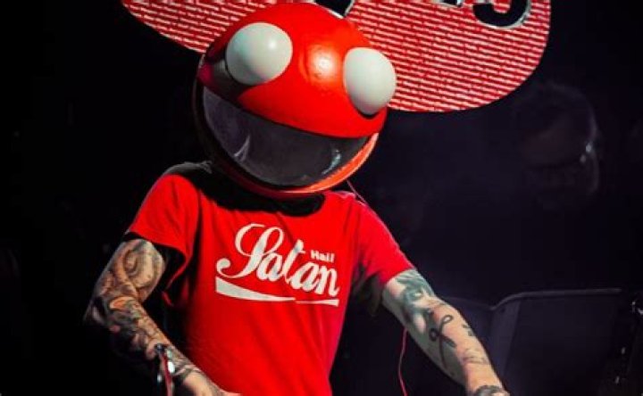 Deadmau5 Makes Shocking Claim About His Net Worth When Explaining His New Record Contract