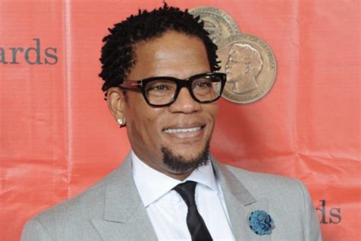 D.L. Hughley Net Worth | Celebrity Net Worth