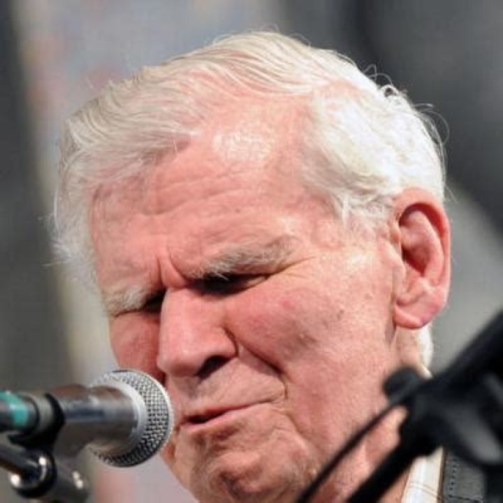 Doc Watson Net Worth | Celebrity Net Worth