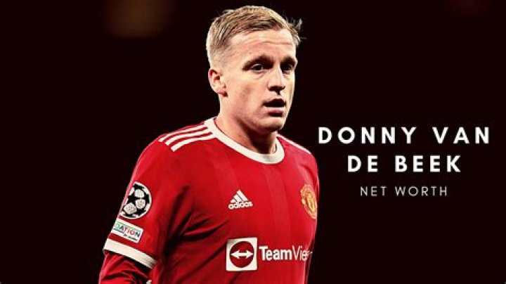 Donny van de Beek Net Worth
