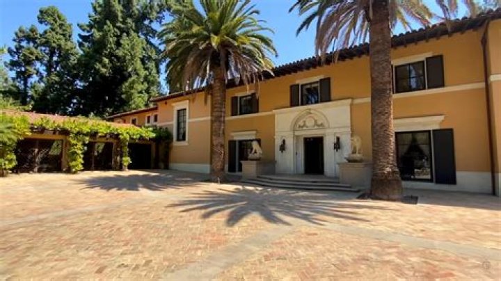 Erika Jayne And Tom Girardi's Pasadena Mansion Sells For $7.5 Million, Could Go For More At Auction