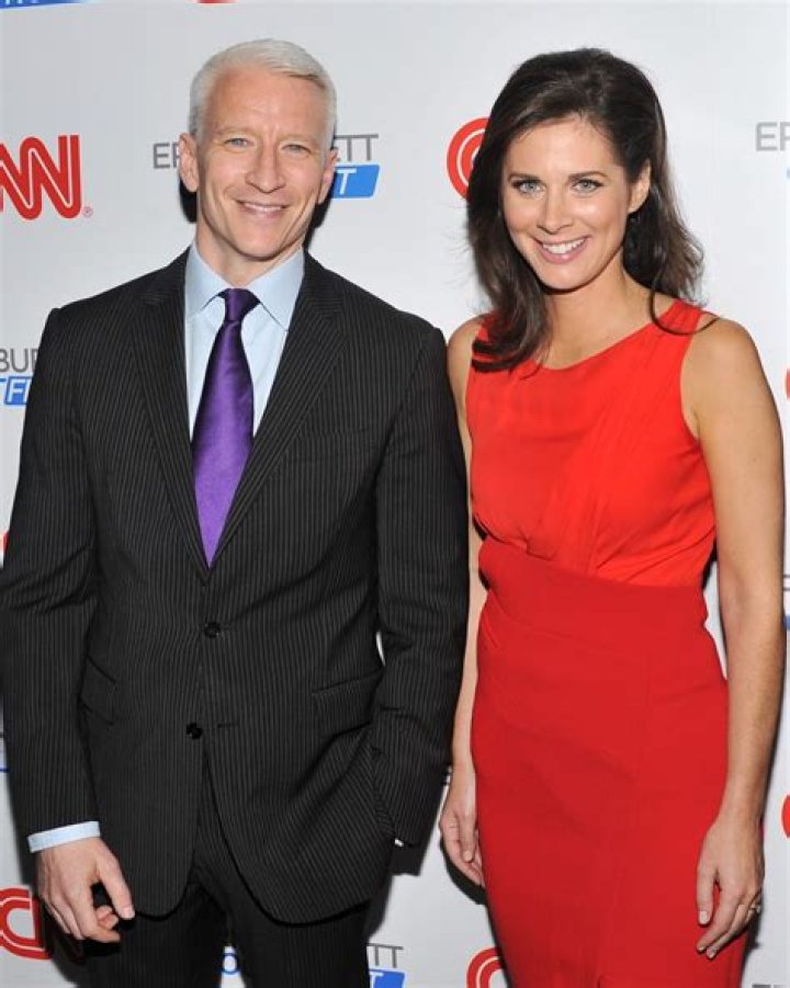 Erin Burnett Net Worth | Celebrity Net Worth
