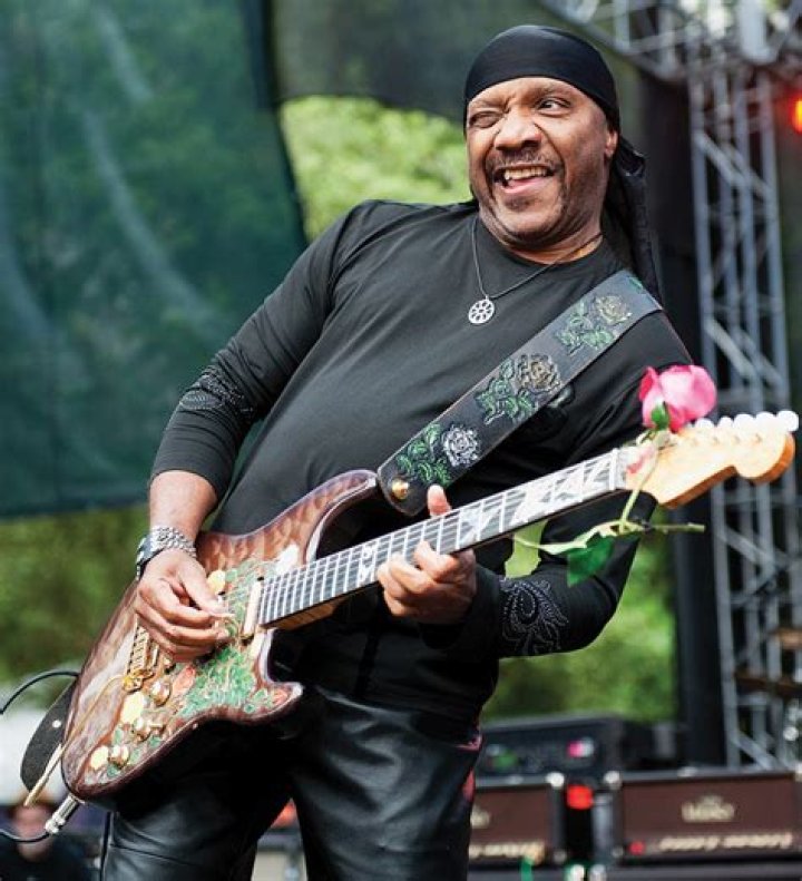 Ernie Isley Net Worth | Celebrity Net Worth