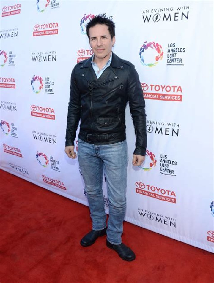Hal Sparks Net Worth | Celebrity Net Worth