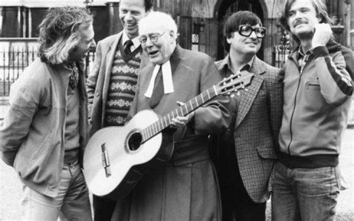 Herbie Flowers Net Worth | Celebrity Net Worth