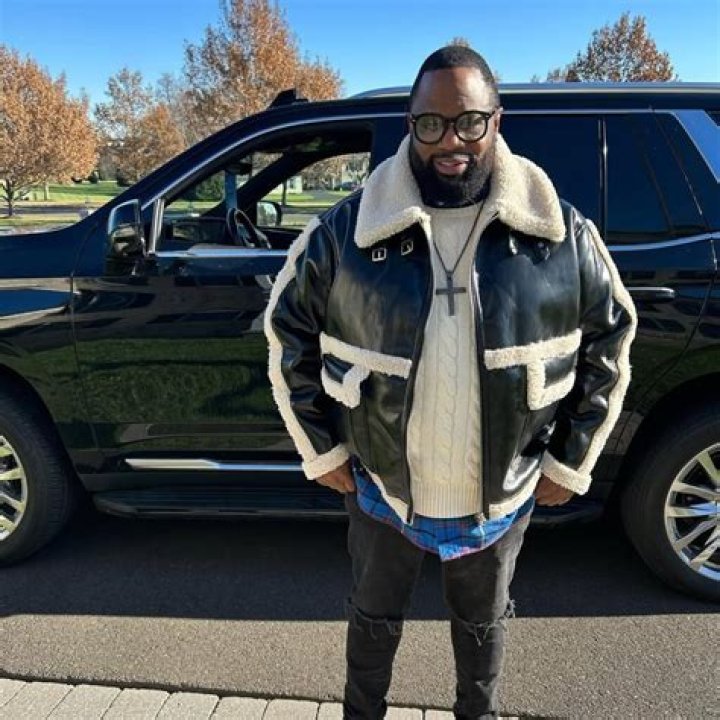 Hezekiah Walker Net Worth | Celebrity Net Worth