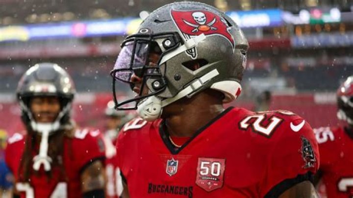 How Much Will Tom Brady Earn If The Tampa Bay Buccaneers Win The Super Bowl?