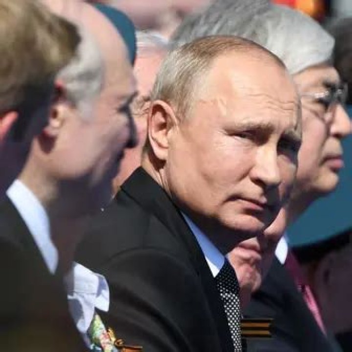 If Vladimir Putin Really Is Worth $200 Billion, He Just Became The Richest Person In The World... Thanks To His Own Chaos