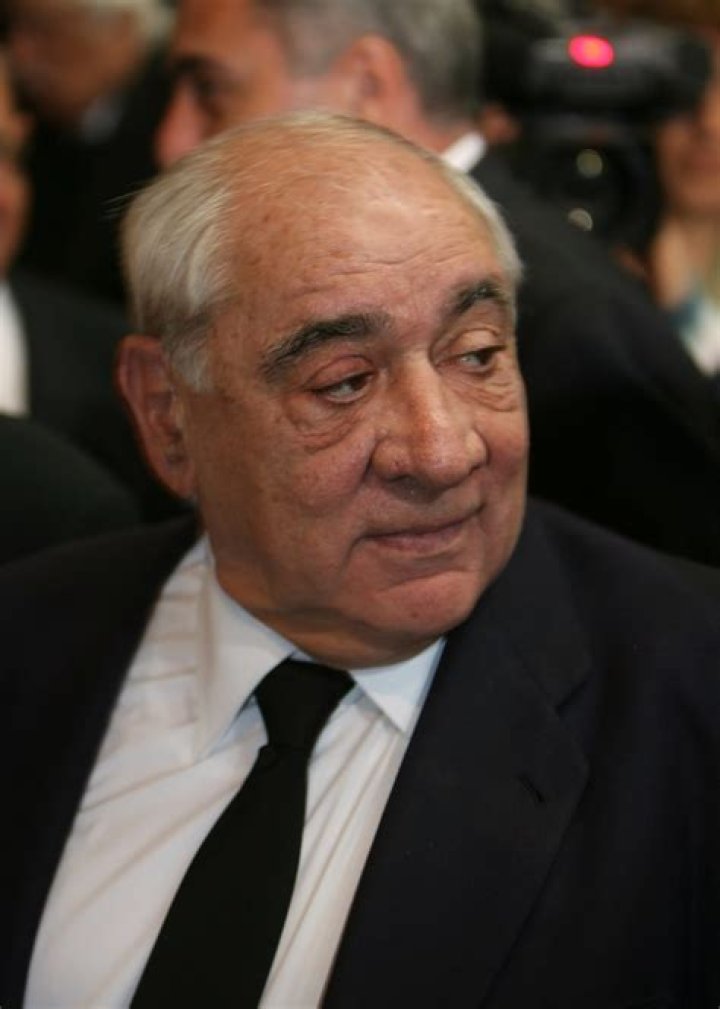 Isidoro Alvarez Net Worth | Celebrity Net Worth