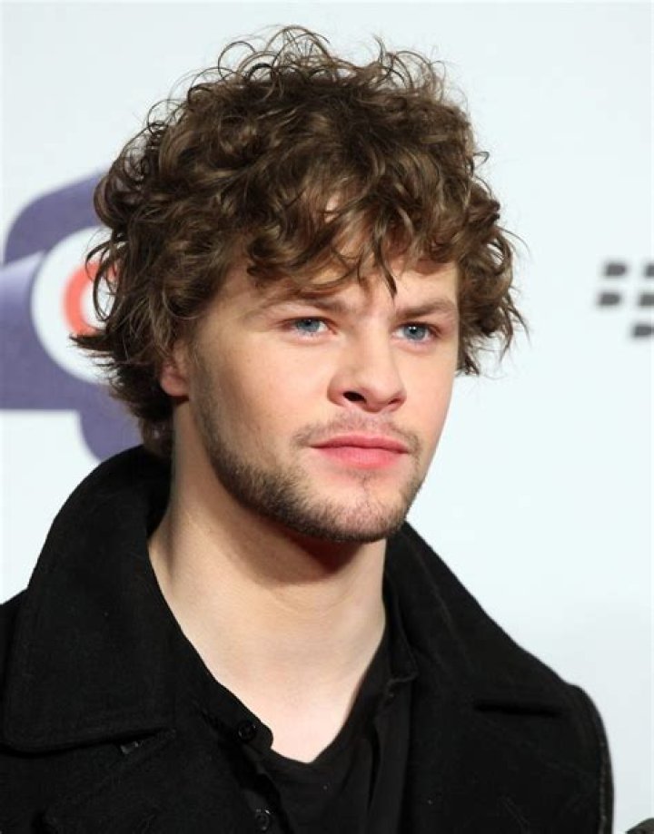 Jay McGuiness Net Worth | Celebrity Net Worth