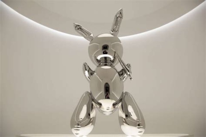 Jeff Koons' Rabbit Sculpture Sells For Record $91 Million