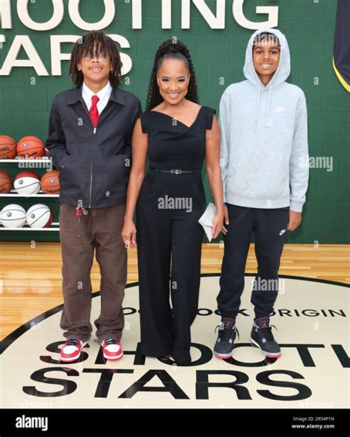 Josie Harris Net Worth | Celebrity Net Worth