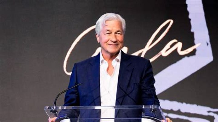 JP Morgan CEO Jamie Dimon Is Now Officially A Billionaire