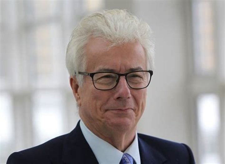 Ken Follett Net Worth | Celebrity Net Worth