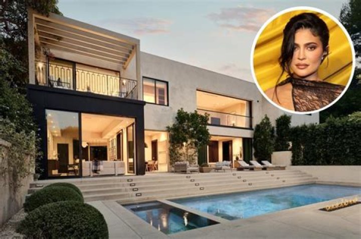 Kylie Jenner Buys A $6 Million House In Hidden Hills: A Peek Inside the A-List Fantasy