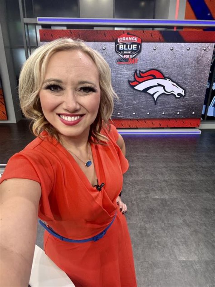 Lauren Lane Net Worth | Celebrity Net Worth