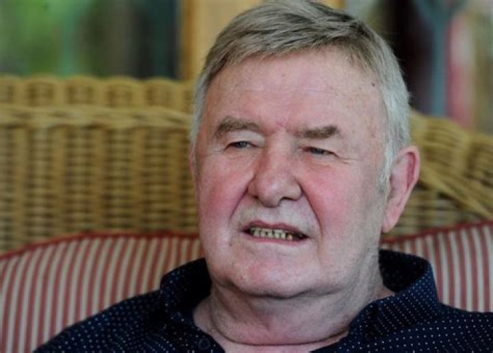 Leon Schuster Net Worth | Celebrity Net Worth