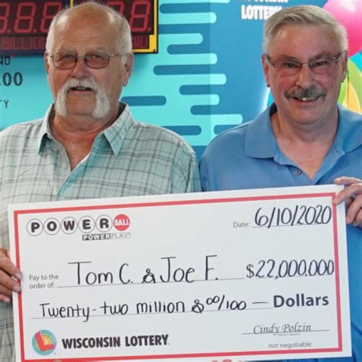 9 Lottery Winners Who Paid It Forward