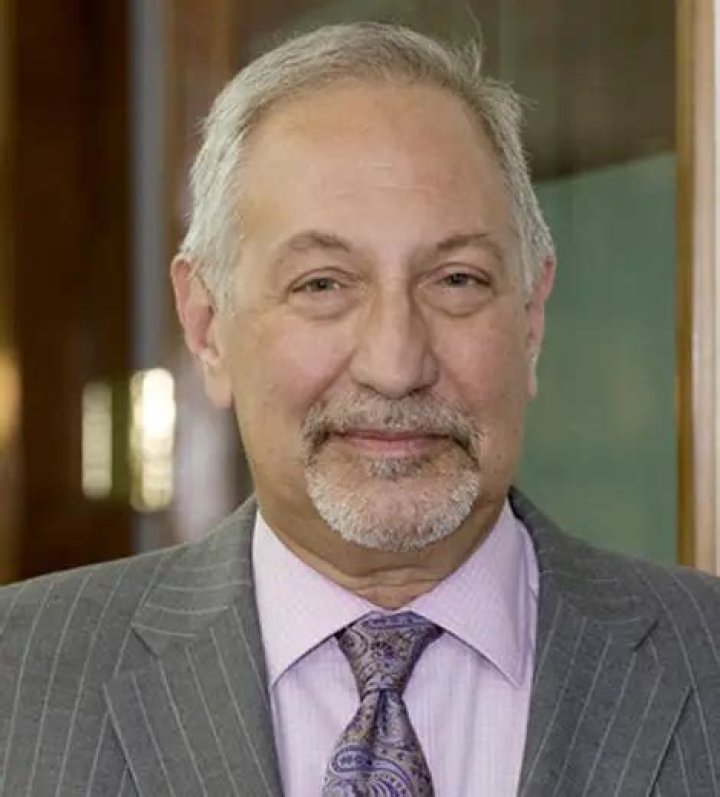 Mark Geragos Net Worth | Celebrity Net Worth