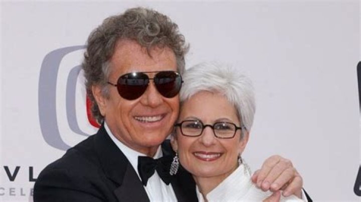 Michael Cole Net Worth | Celebrity Net Worth