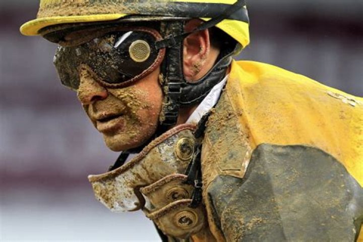 Mike E. Smith Net Worth