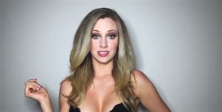 Nicole Arbour Net Worth | Celebrity Net Worth