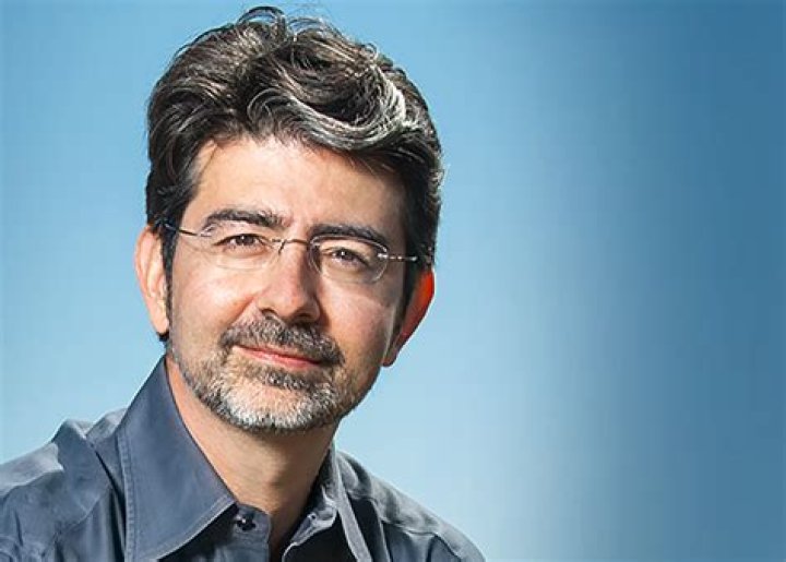 Pierre Omidyar Net Worth | Celebrity Net Worth