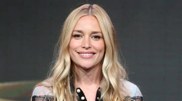 Piper Perabo Net Worth | Celebrity Net Worth