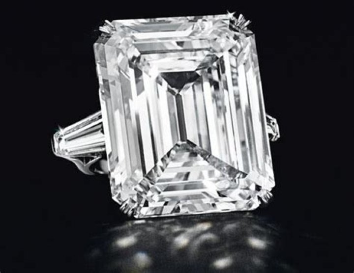 Reclusive Heiress Huguette Clark's Absolutely Stunning Collection Of Art Jewelry And Mansions Finally Auctioned Off