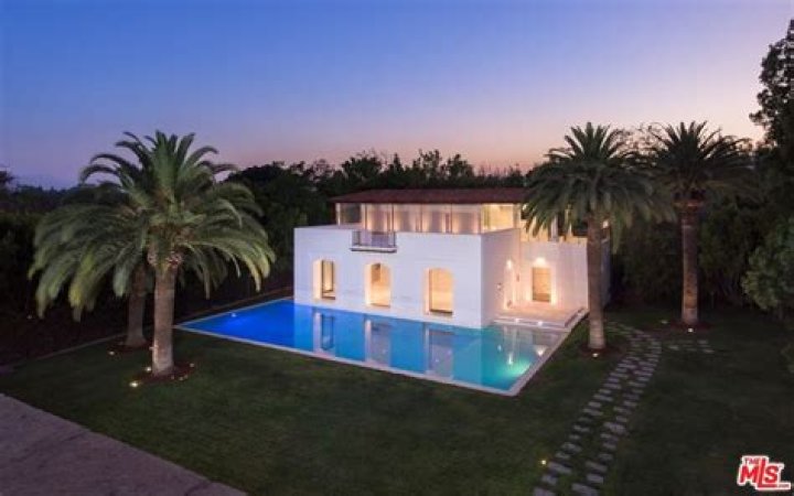 Restaurateur Michael Chow Lists Museum-Esque Holmby Hills Mansion For $78 Million