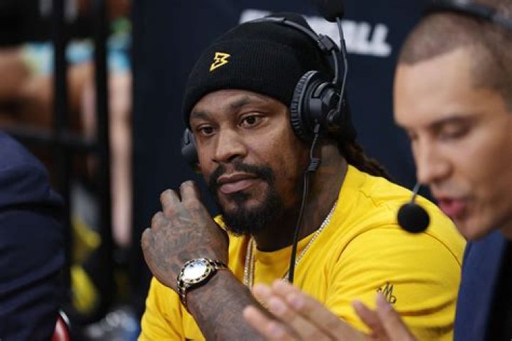Retirement Could Cost Marshawn Lynch $5 Million