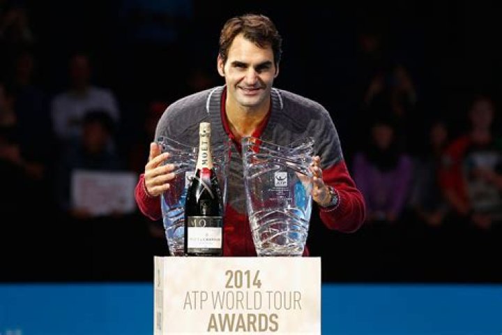 Roger Federer Signs $30 Million Champagne Deal