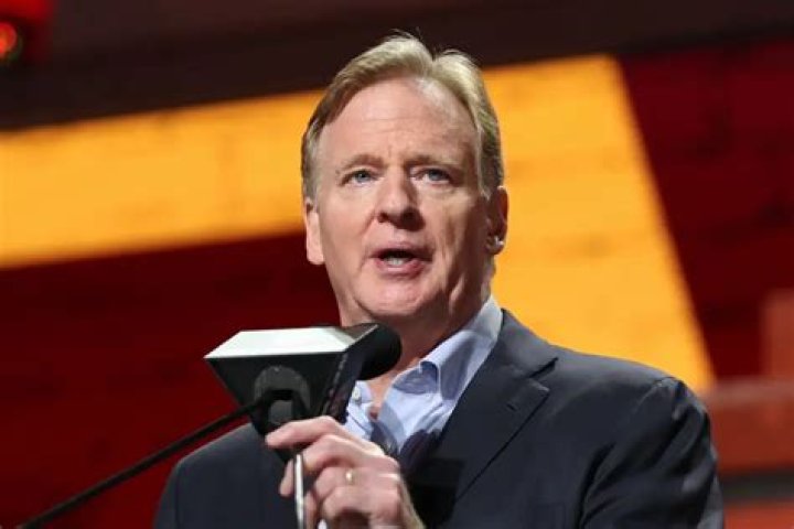 Roger Goodell Just Signed A New Contract That Will Make His Career Earnings Twice As High As Any NFL Player