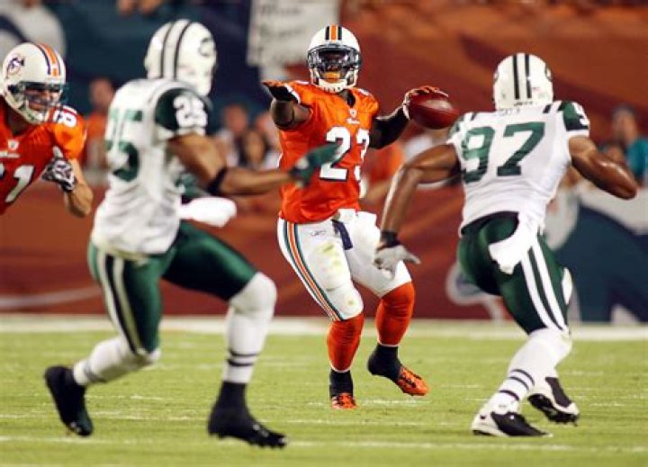 Ronnie Brown Net Worth | Celebrity Net Worth