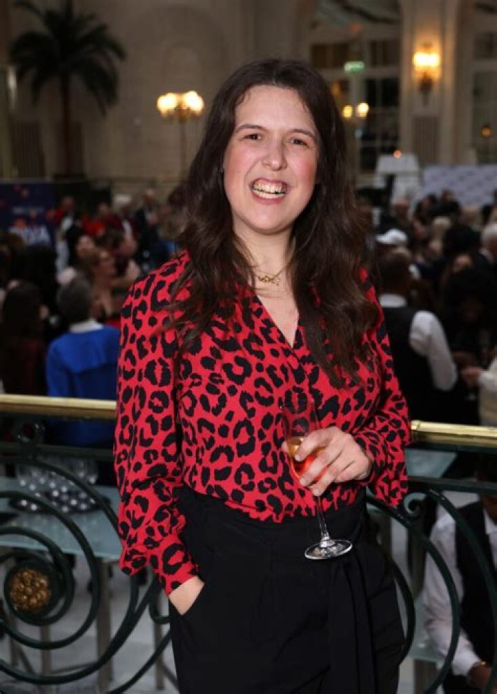 Rosie Jones Net Worth | Celebrity Net Worth