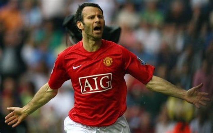 Ryan Giggs Net Worth | Celebrity Net Worth