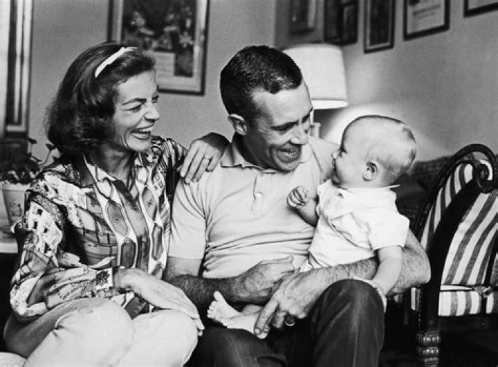 Sam Robards Net Worth | Celebrity Net Worth